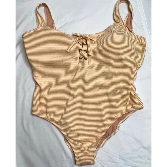 J.Crew $118 Lace Up One Piece Swimsuit Faded Stripe Size 22 AY281 - Picture 2 of 6